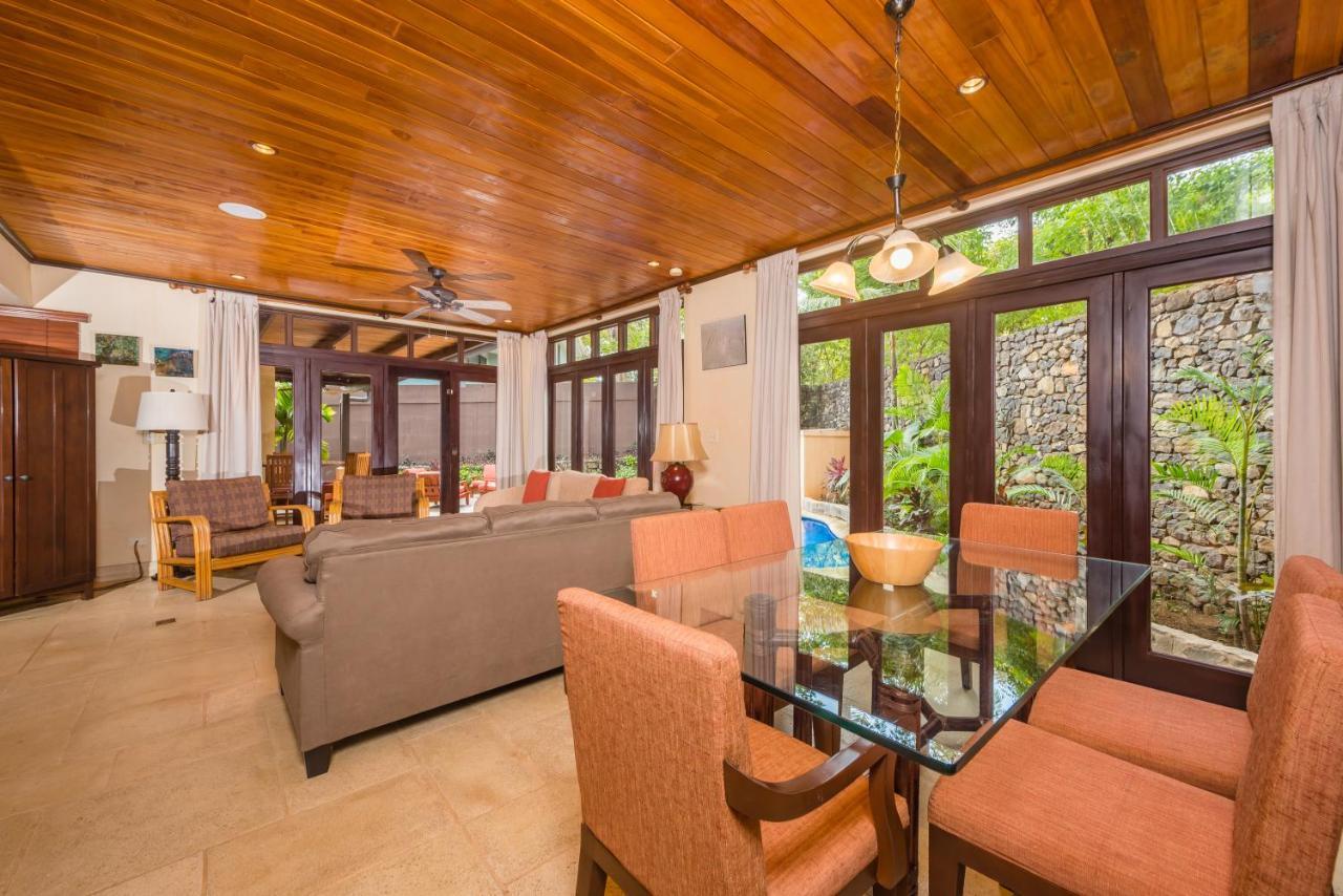 Jet Luxury At Langosta Beach Resort & Villas ตามารินโด ภายนอก รูปภาพ